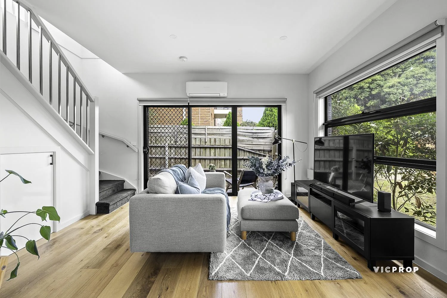 Additional image 6 of 1/8 Queens Parade, Fawkner VIC 3060