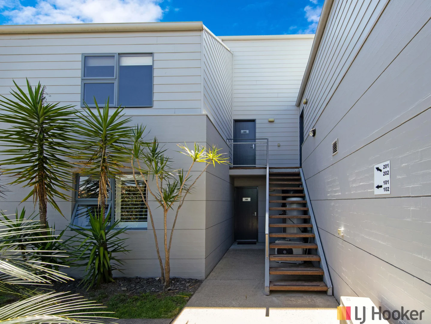 Additional image 22 of 202/202-208 Beach Road, Batehaven NSW 2536