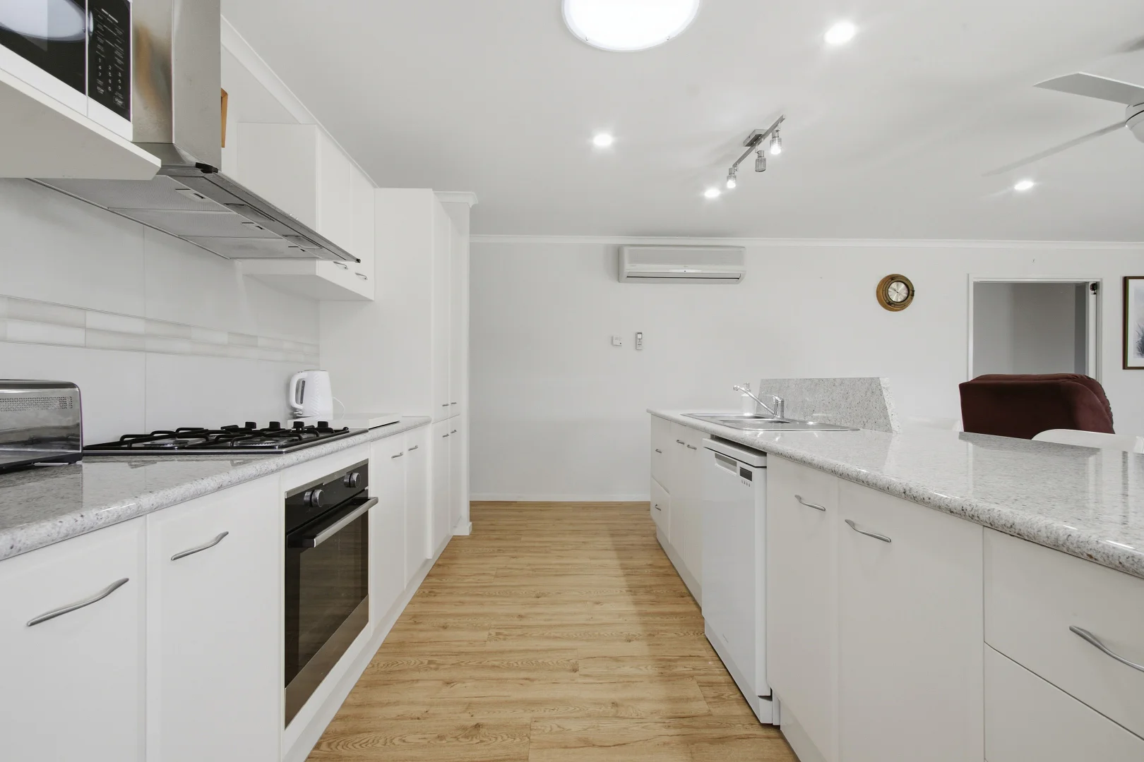 Additional image 9 of 8 St Georges Road, Traralgon VIC 3844