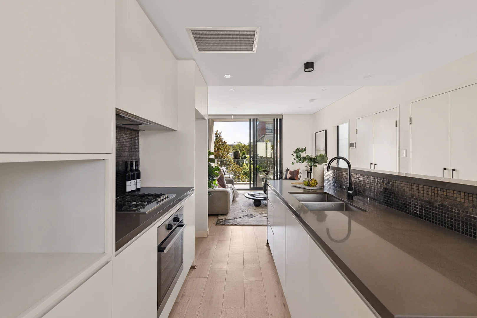 Additional image 10 of 38/6 Danks Street, Waterloo NSW 2017