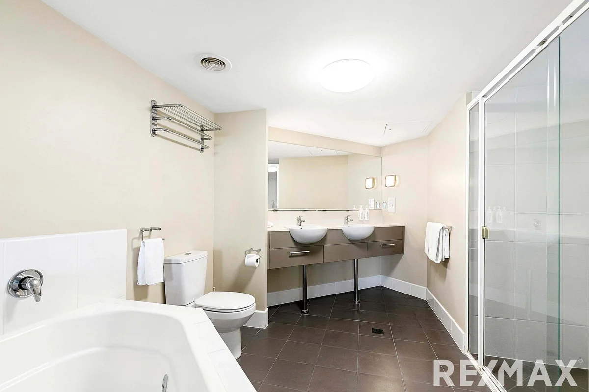Additional image 10 of 204/569 Esplanade, Urangan QLD 4655