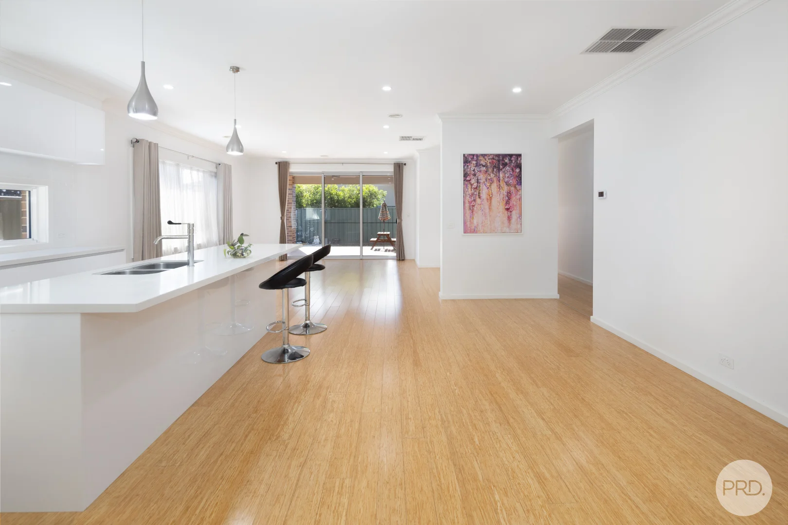 Additional image 4 of 11 Limetree Way, Lake Gardens VIC 3355