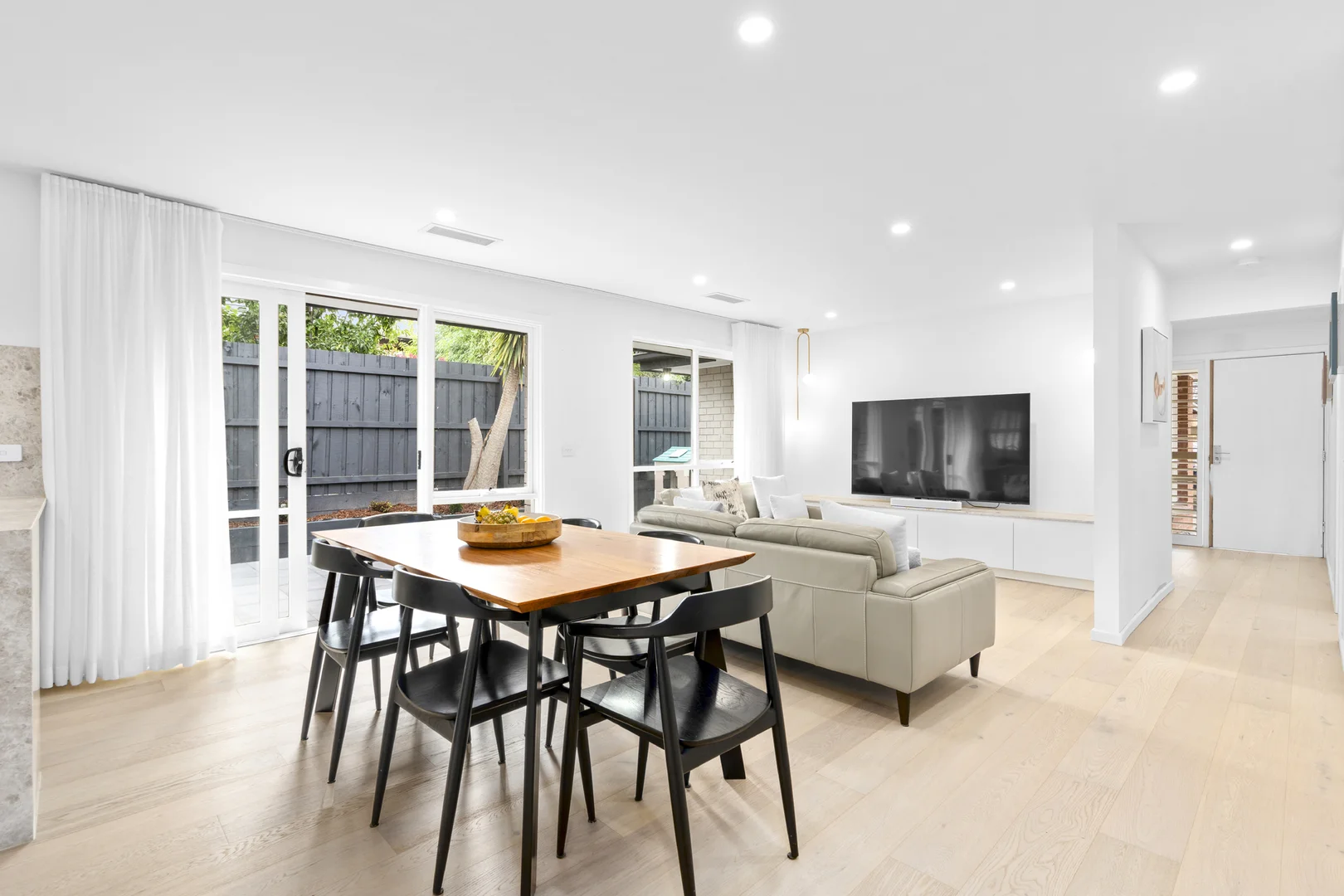 Additional image 4 of 3/72 Essex Road, Surrey Hills VIC 3127