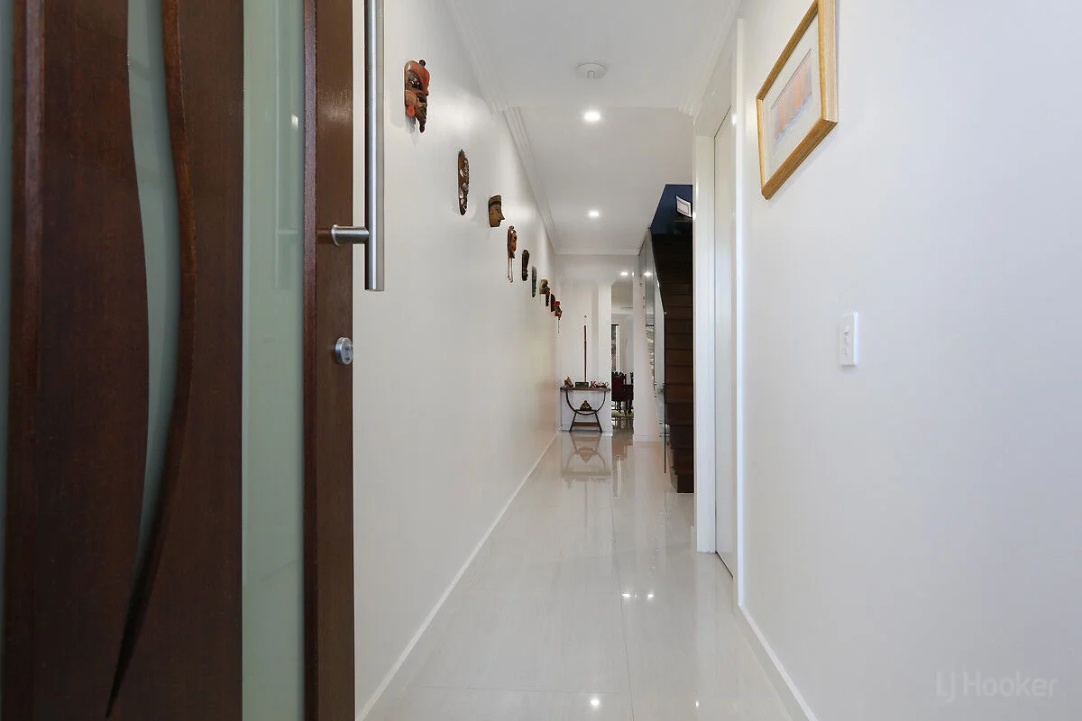 Additional image 6 of 2/49 Milton Avenue, Paradise Point QLD 4216