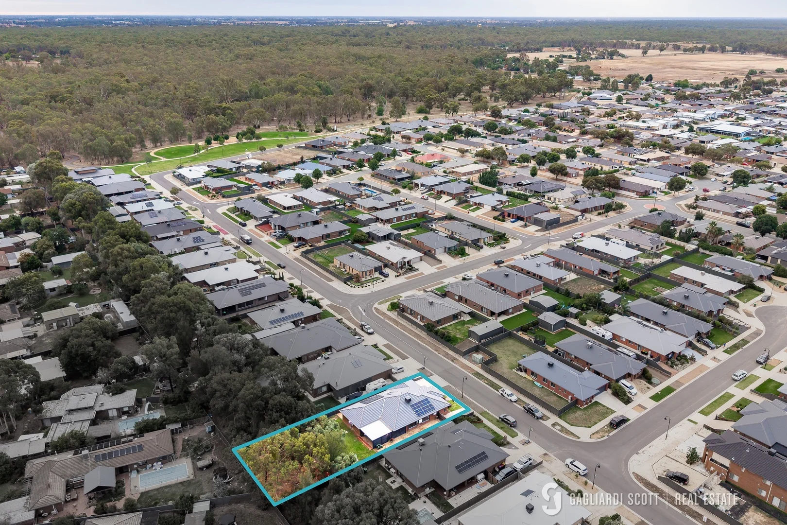 Additional image 2 of 71 Cimmaron Way, Kialla VIC 3631