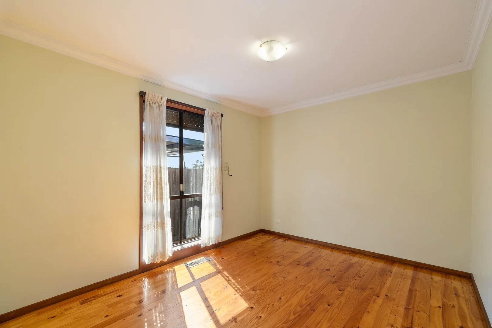 Additional image 13 of 16 Taunton Drive, Bundoora VIC 3083