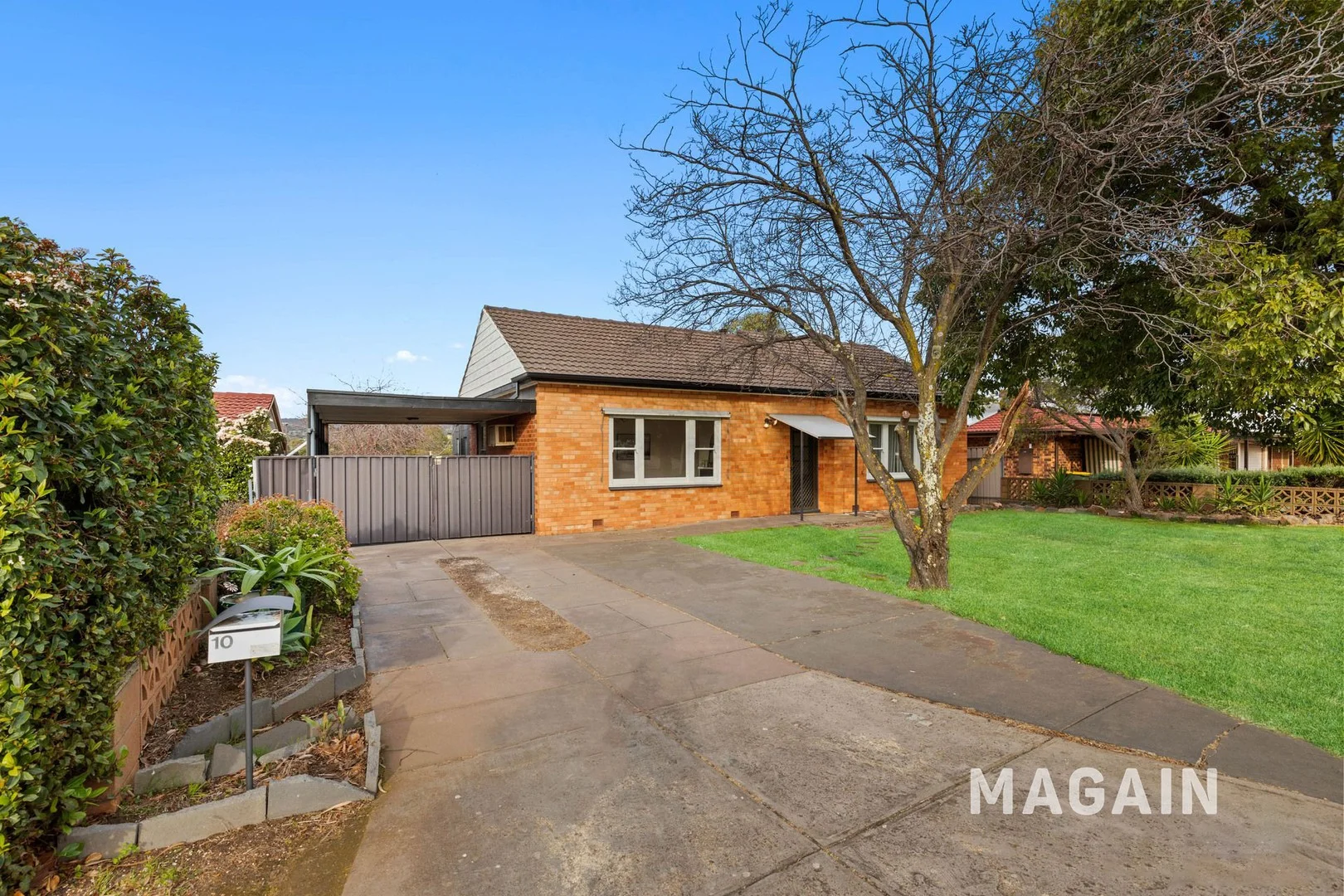10 Hermitage Avenue, Morphett Vale SA 5162