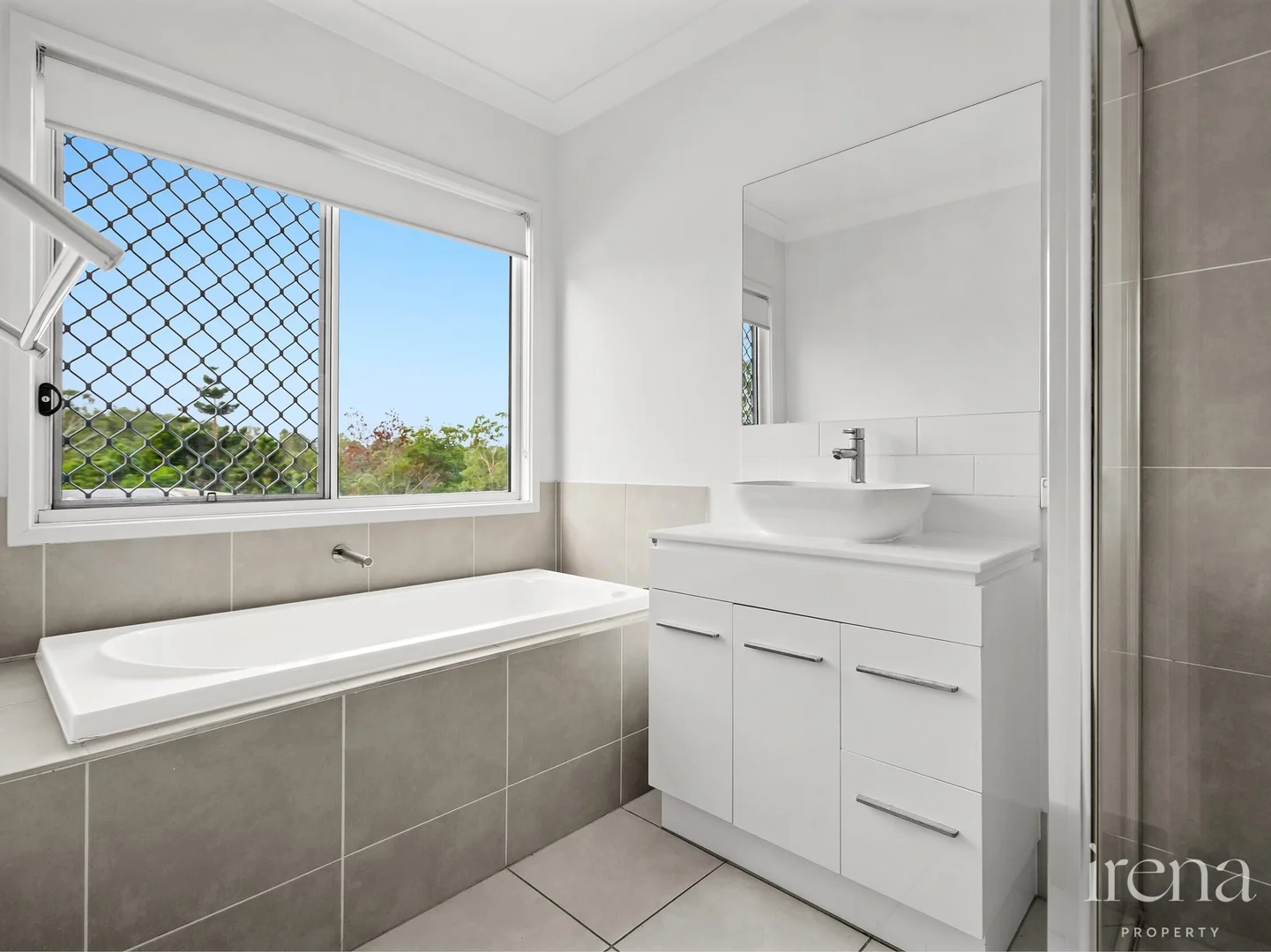 Additional image 13 of 16 Black Teak Court, Brookwater QLD 4300