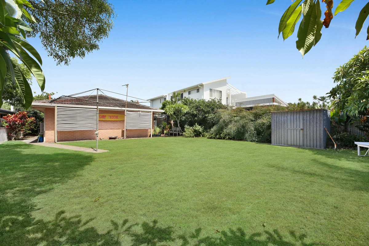 Additional image 3 of 16 Warrina Crescent, Burleigh Waters QLD 4220