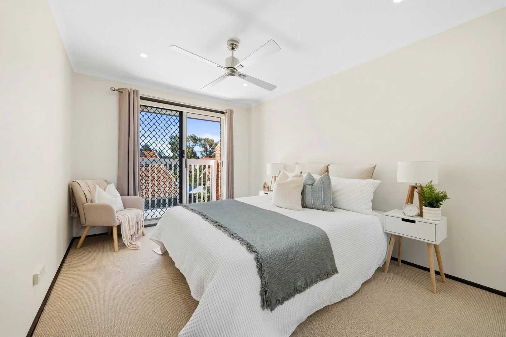 Additional image 27 of 4/32 Clamp Place, Greenway ACT 2900