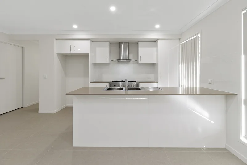 Additional image 23 of Ashmore QLD 4214