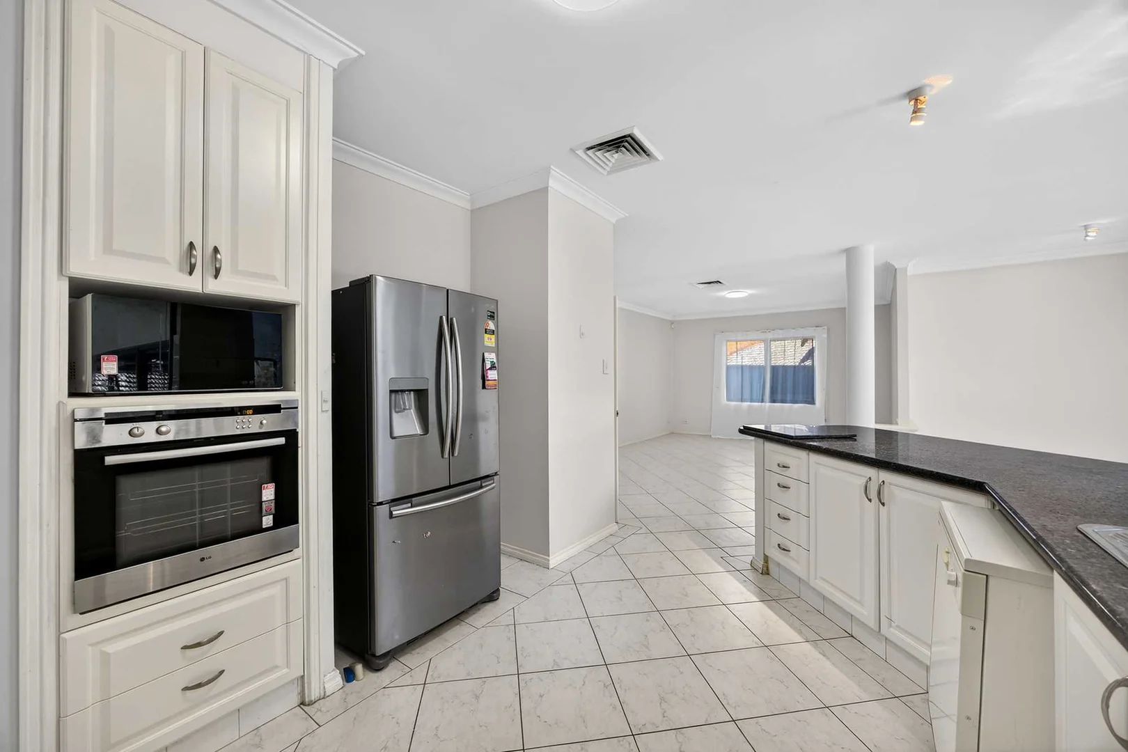 Additional image 11 of 35 McCallum Crescent, Ardross WA 6153