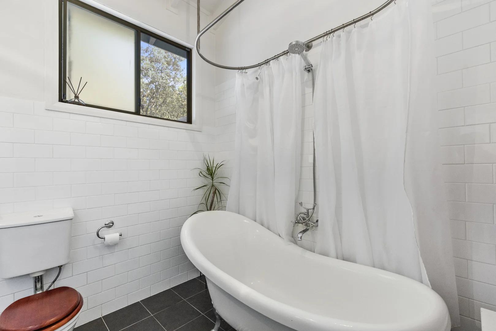 Additional image 12 of 4 Hopetoun Street, Forresters Beach NSW 2260