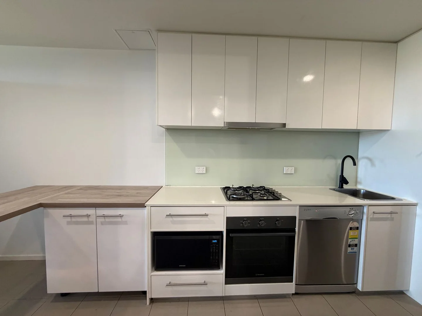 Additional image 2 of 1208/18 Mt Alexander Rd, Travancore VIC 3032