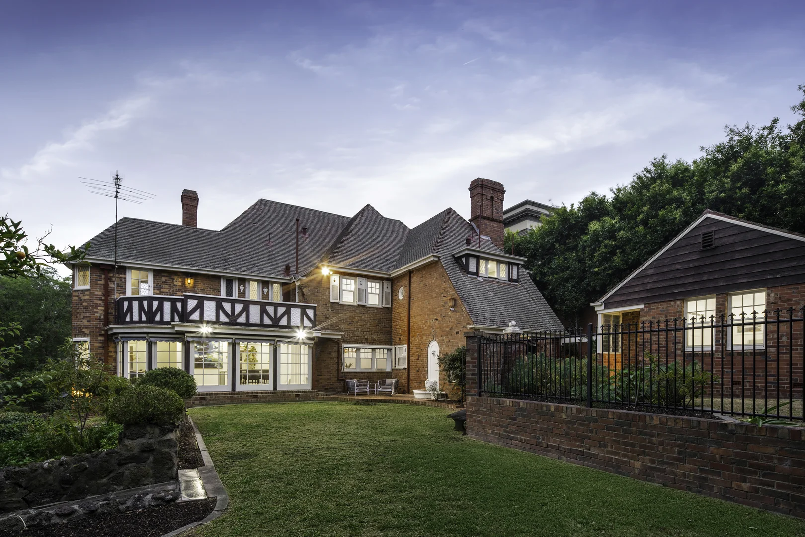 Additional image 17 of 39-41 Hopetoun Road, Toorak VIC 3142