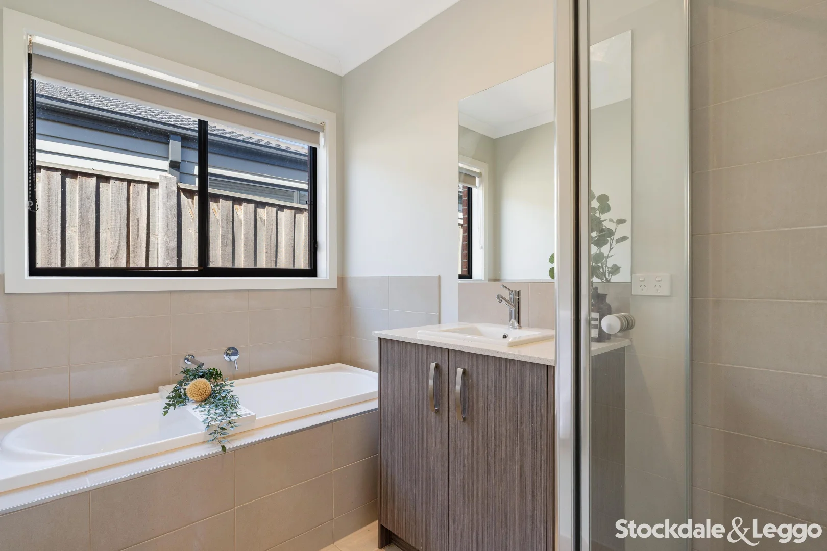 Additional image 6 of 82 Whiteleaf Drive, Mickleham VIC 3064