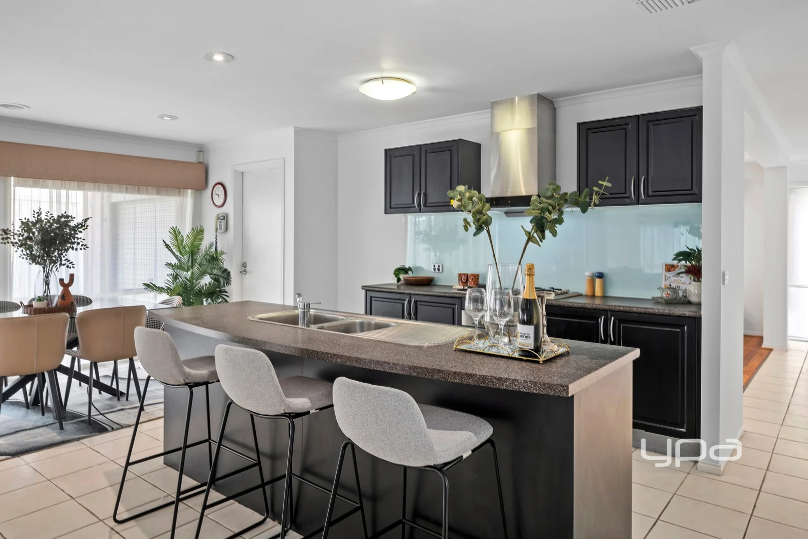 Additional image 15 of 2 Manly Court, Taylors Hill VIC 3037