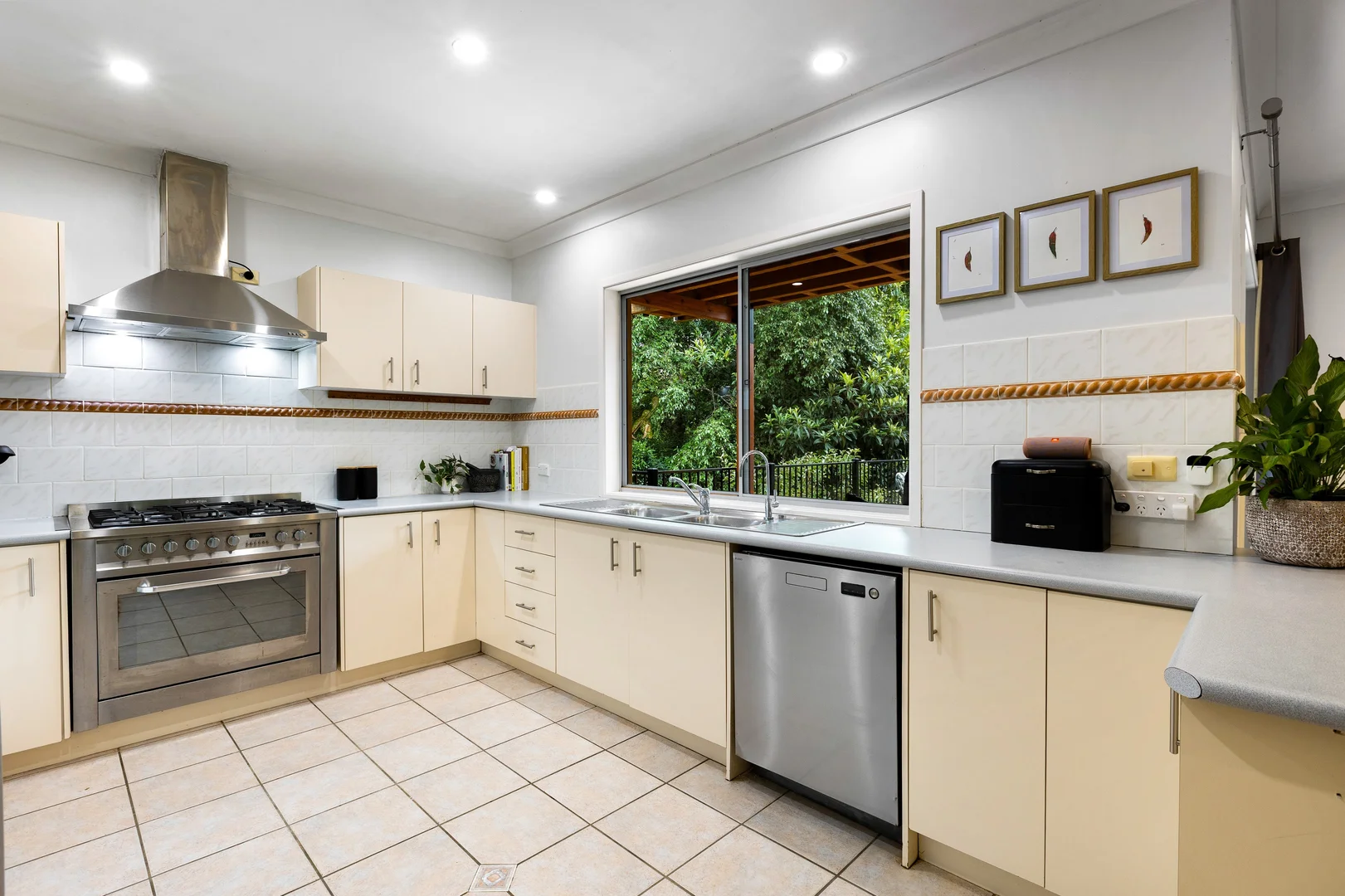 Additional image 9 of 66A Genevieve Road, Bullaburra NSW 2784