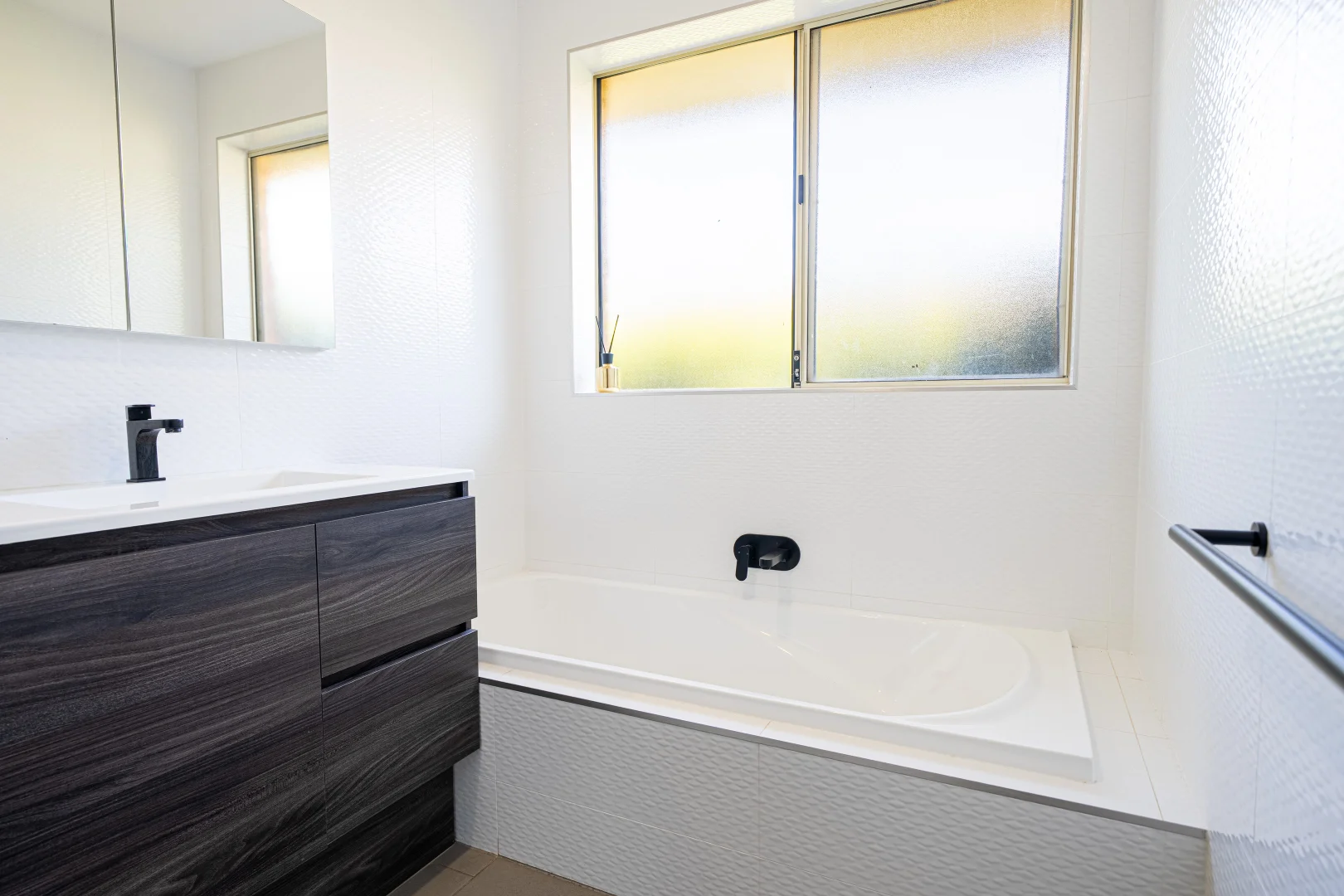 Additional image 13 of 16 Riverina Way, Hannans WA 6430