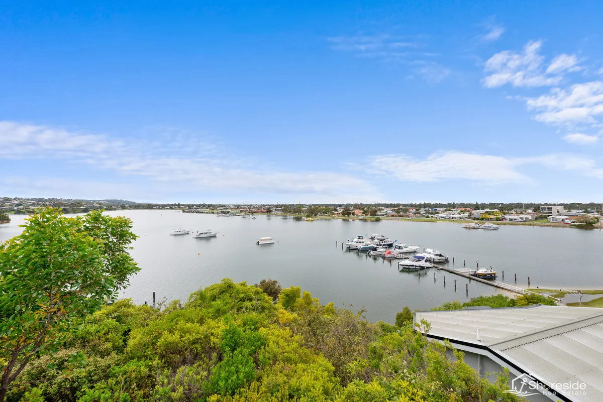 Additional image 45 of 4A Wattlebird Close, Lakes Entrance VIC 3909