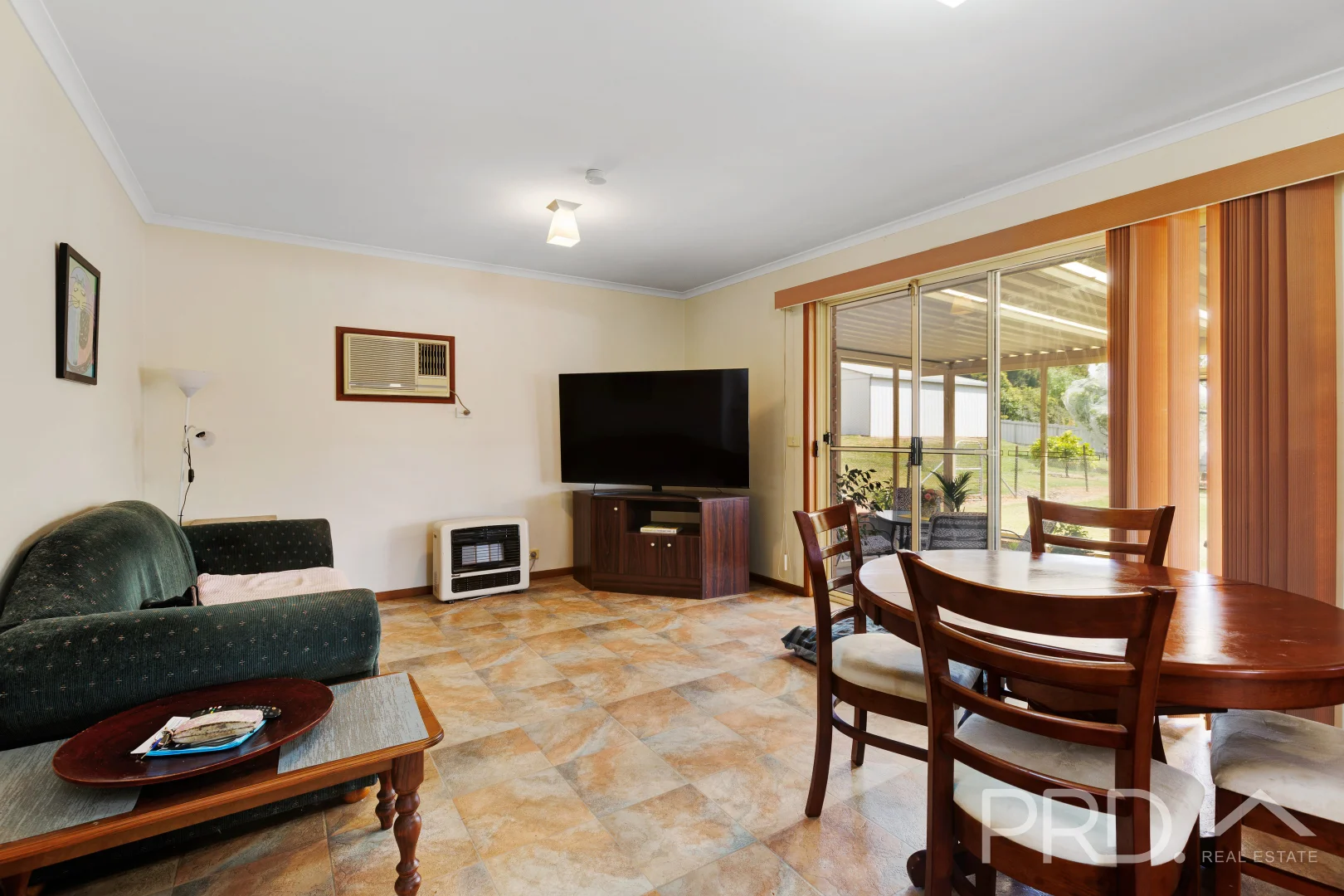 Additional image 4 of 98 Lynch Street, Adelong NSW 2729