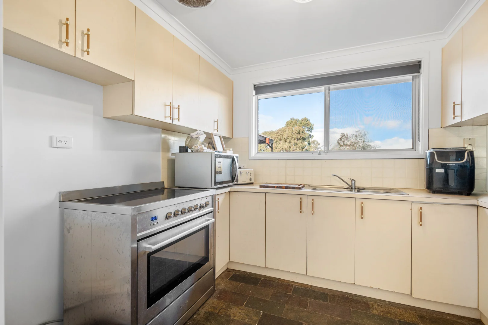 Additional image 7 of 1/43 Armytage Street, Winchelsea VIC 3241