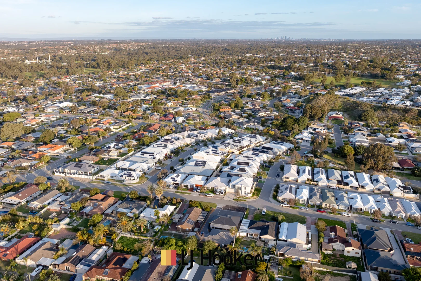 Additional image 32 of 41A Currajong Crescent, Craigie WA 6025