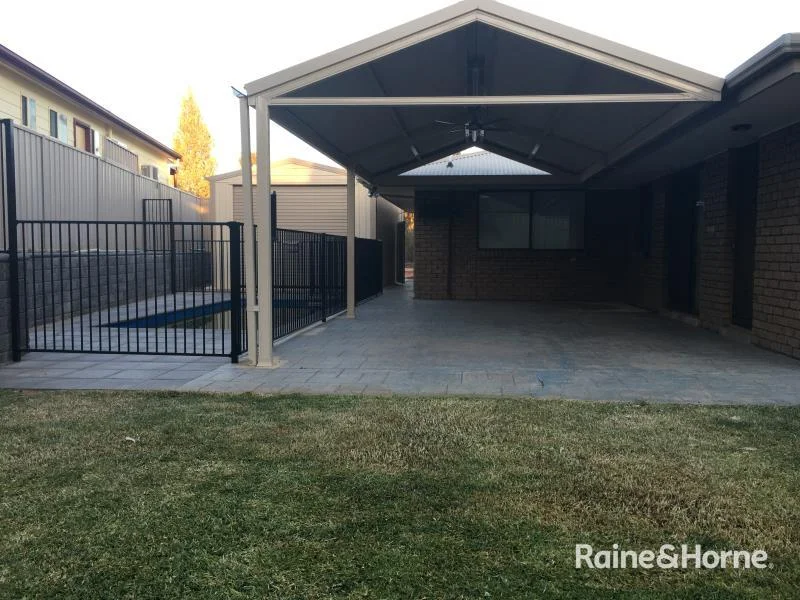 Additional image 3 of 2a Emeroo Court, Roxby Downs SA 5725