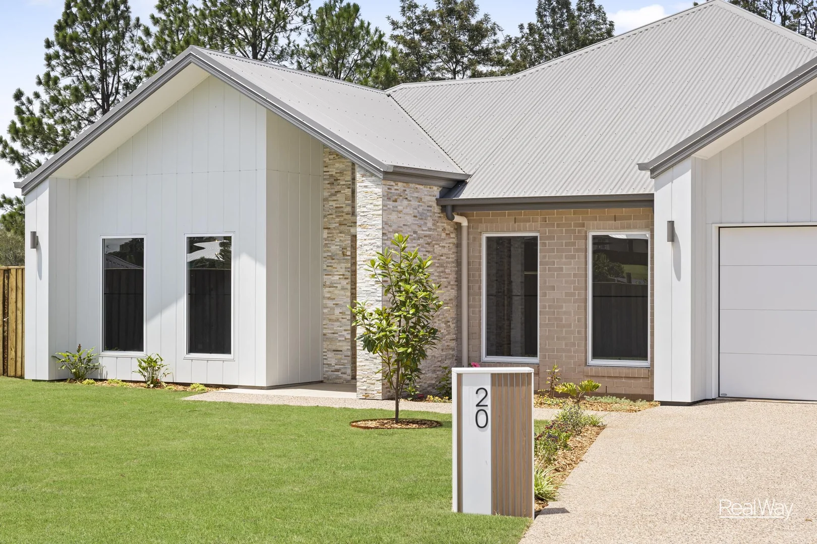 Additional image 2 of 20 Henley Drive, Highfields QLD 4352