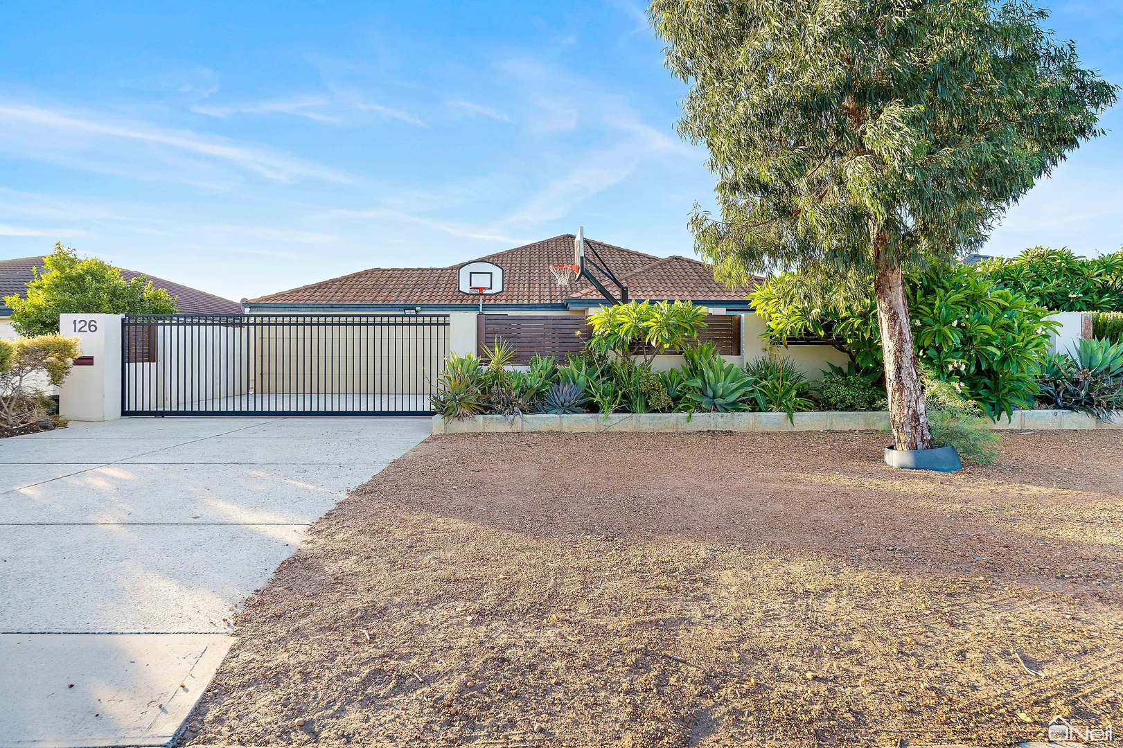 Additional image 34 of 126 Seville Drive, Seville Grove WA 6112