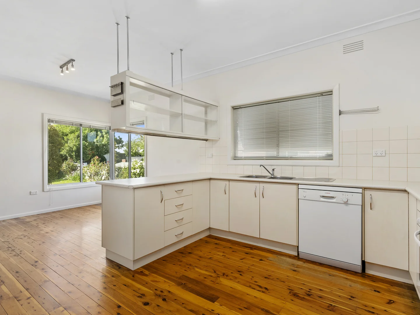 Additional image 5 of 9 Gitchell Street, Corowa NSW 2646