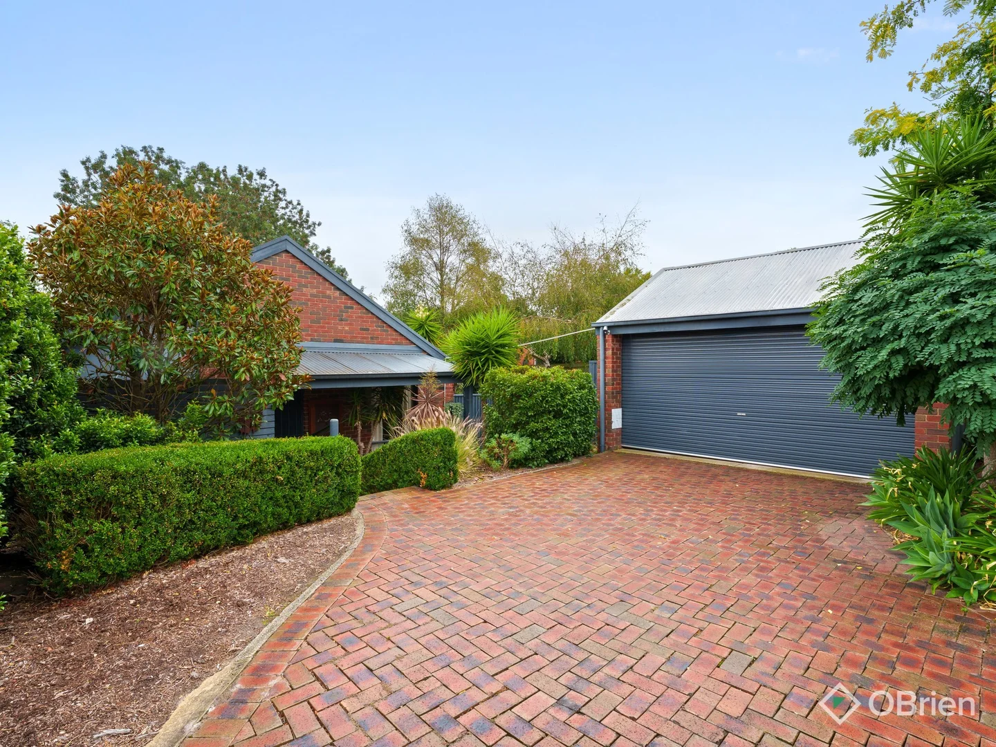 55 Avebury Drive, Berwick VIC 3806 photo 2