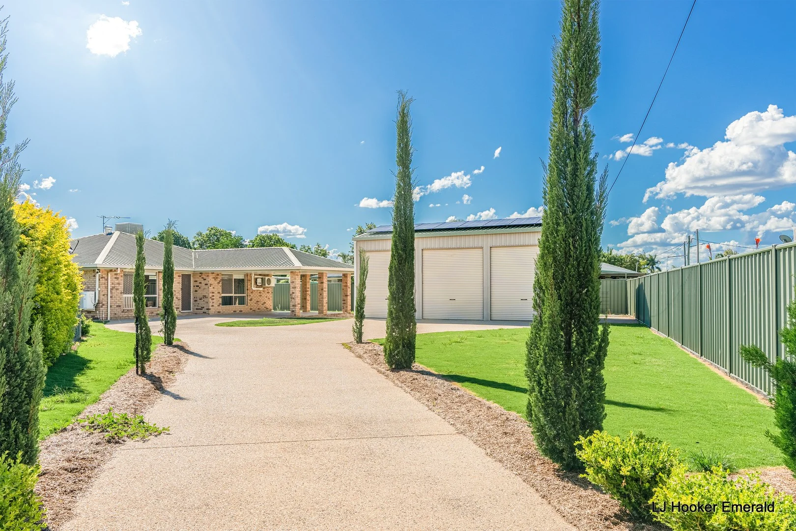 4 Sharlyn Crescent, Emerald QLD 4720