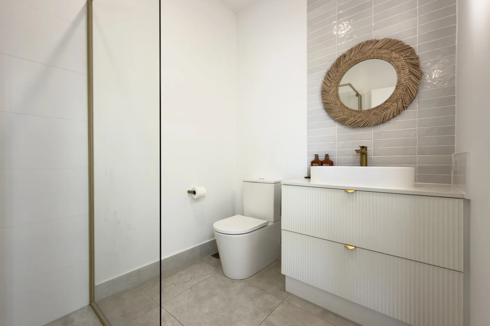 Additional image 20 of 1 Winch Close, Raby Bay QLD 4163