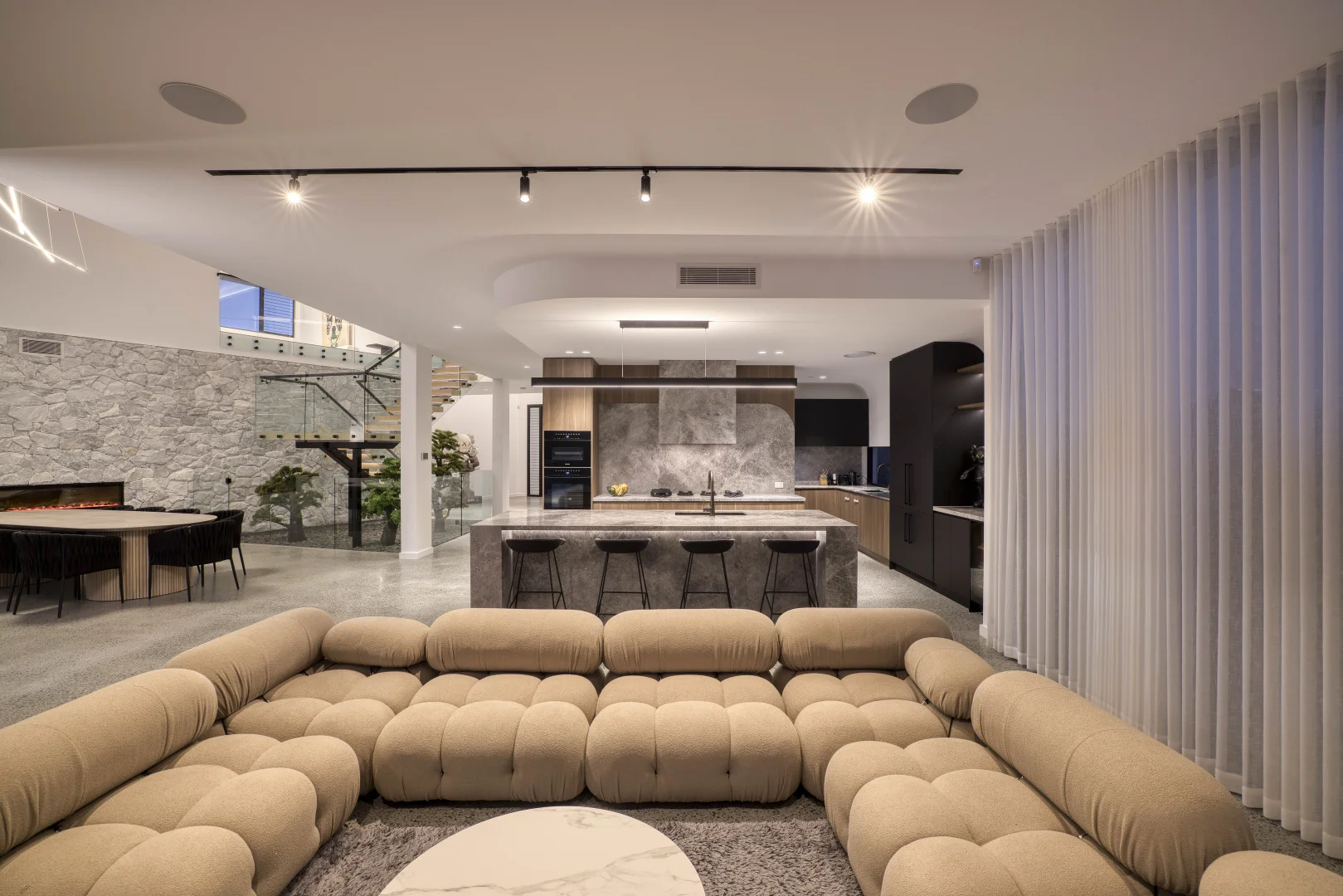 Additional image 29 of 20 Rebecca Court, Broadbeach Waters QLD 4218