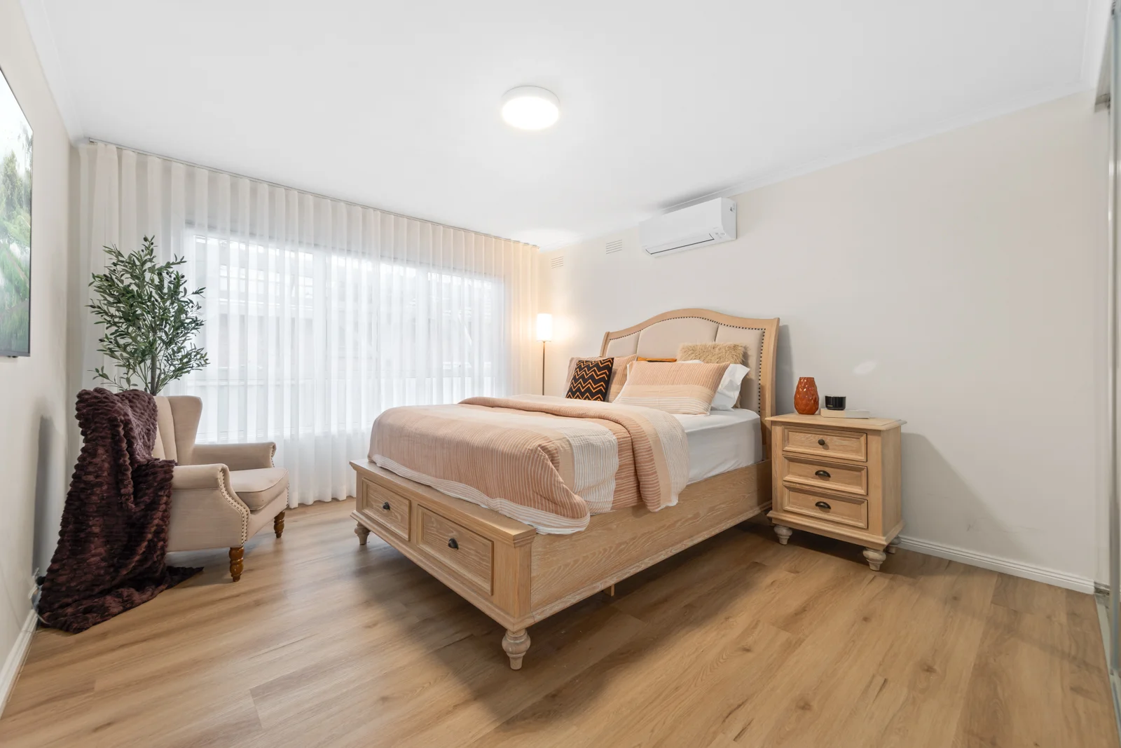 Additional image 8 of 4 Jonathan Avenue, Burwood East VIC 3151