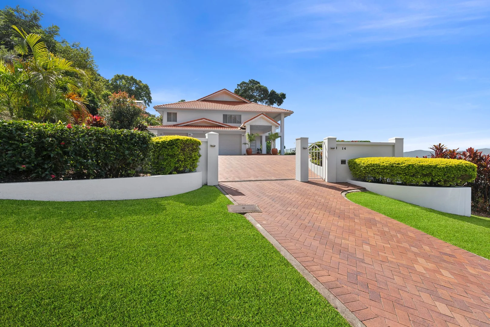 Additional image 5 of 14 Coreega Close, Mooroobool QLD 4870