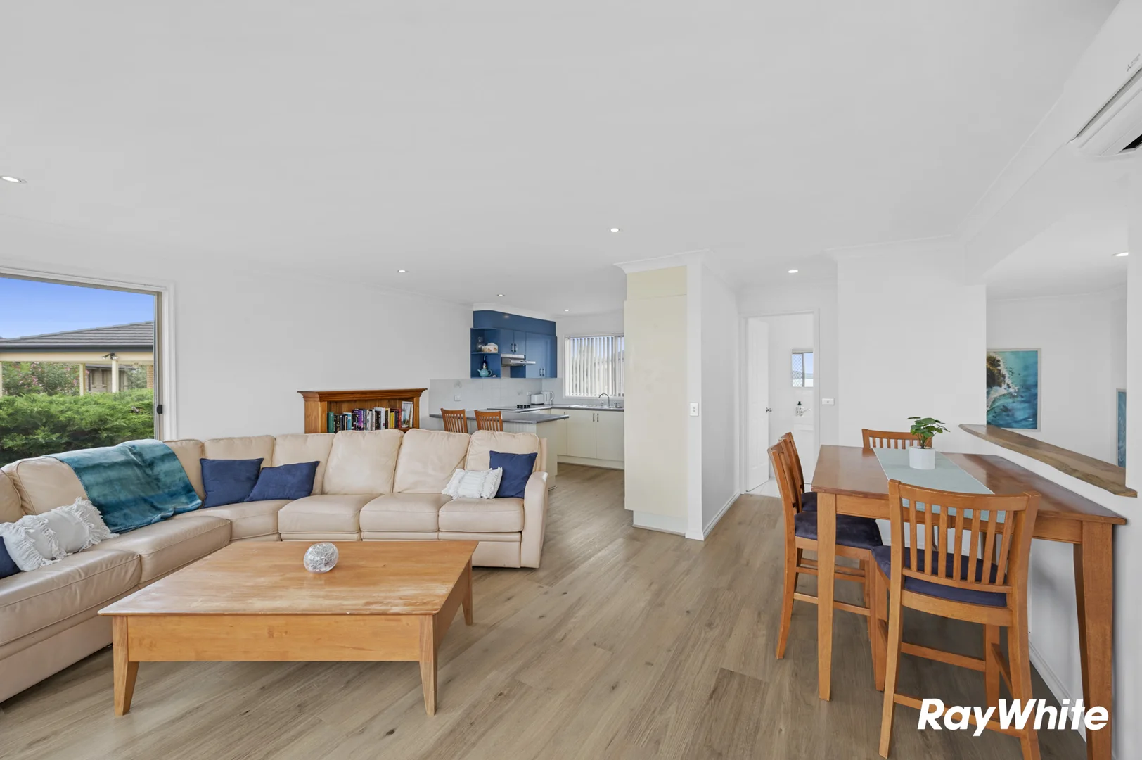 Additional image 4 of 1/6 Hibiscus Close, Maloneys Beach NSW 2536