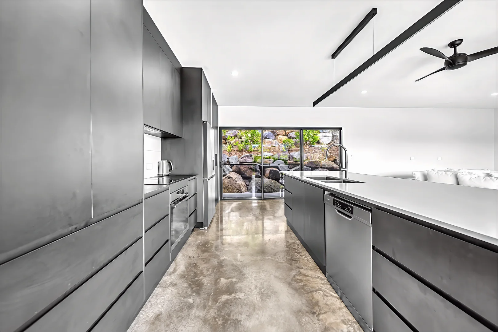 Additional image 5 of 26 Wills Court, Cannonvale QLD 4802