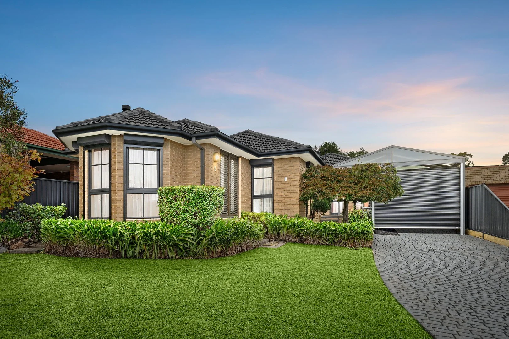4 Matthews Court, Mill Park VIC 3082