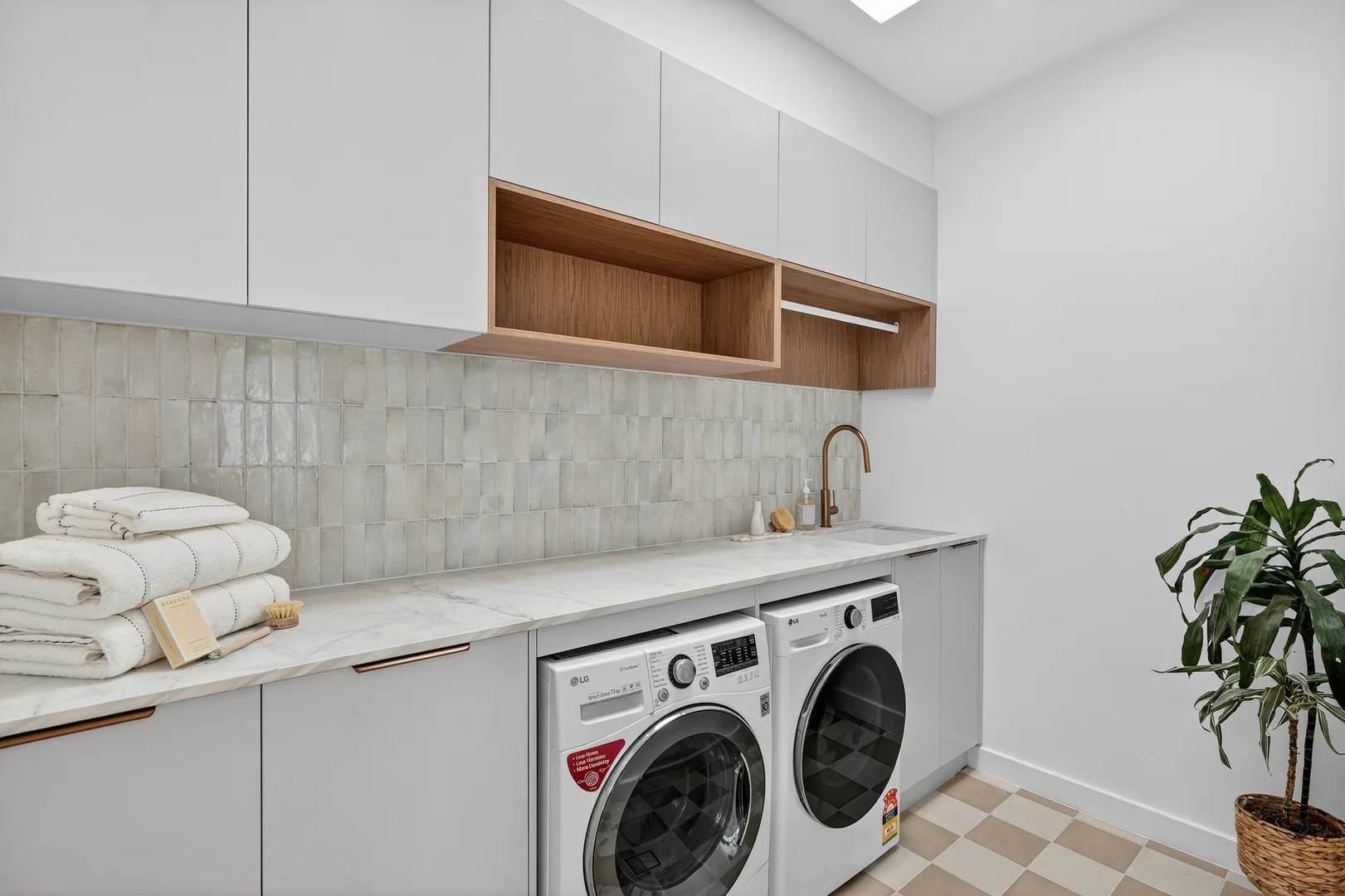 Additional image 22 of 82 Lowanna Avenue, Forresters Beach NSW 2260