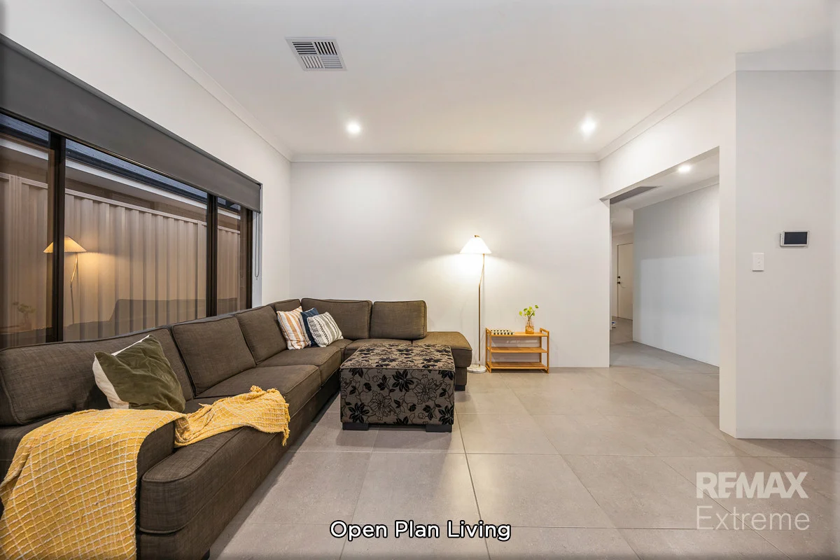 Additional image 15 of 22 Venetian Road, Eglinton WA 6034