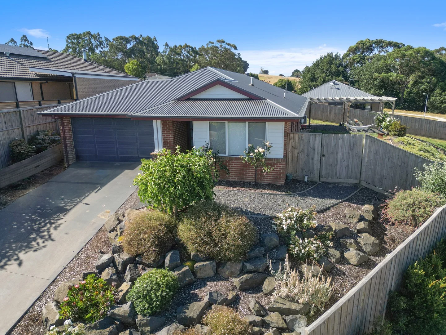 17 Kookaburra Grove, Neerim South VIC 3831