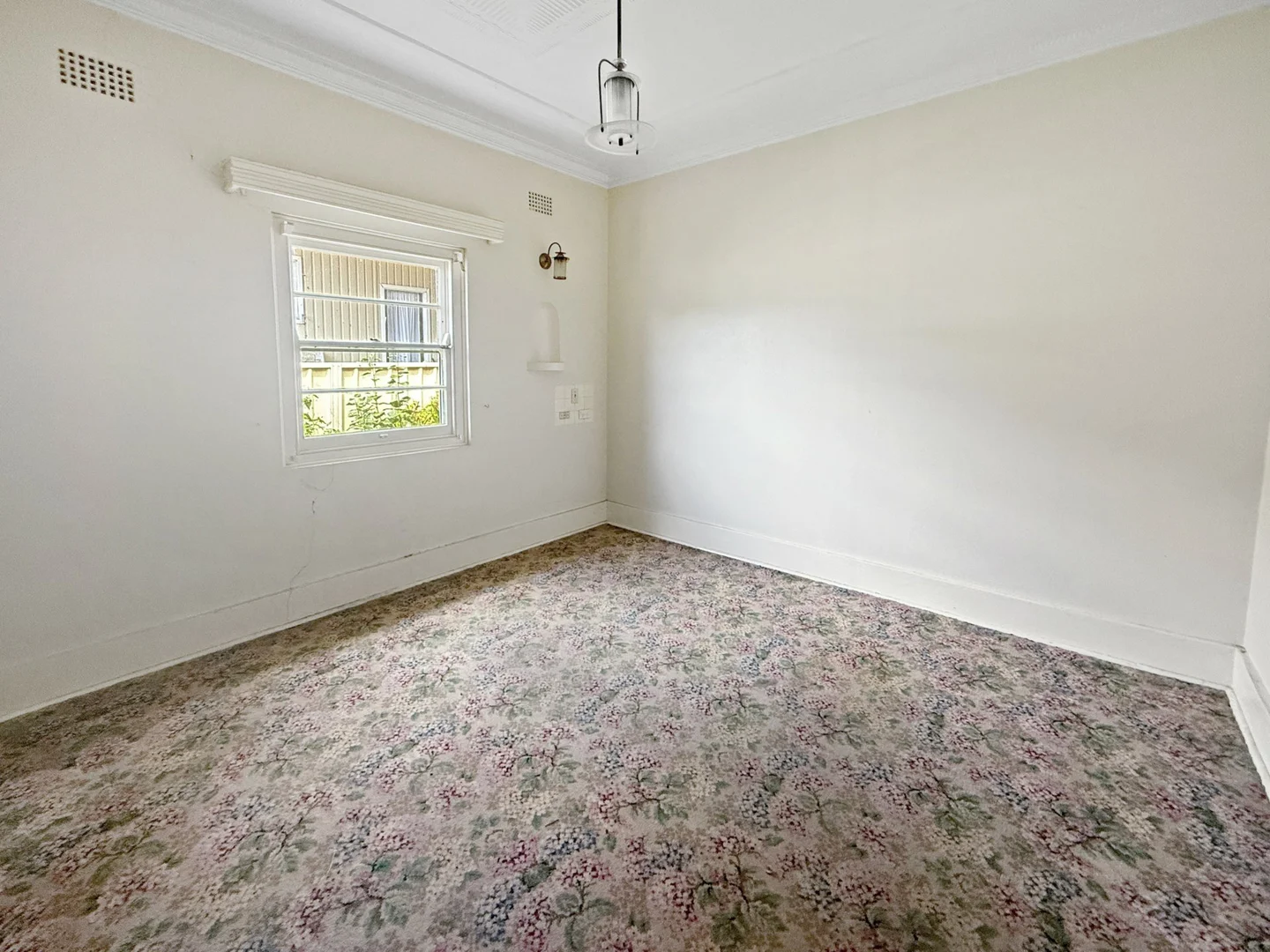 Additional image 14 of 27 Thornhill Street, Young NSW 2594