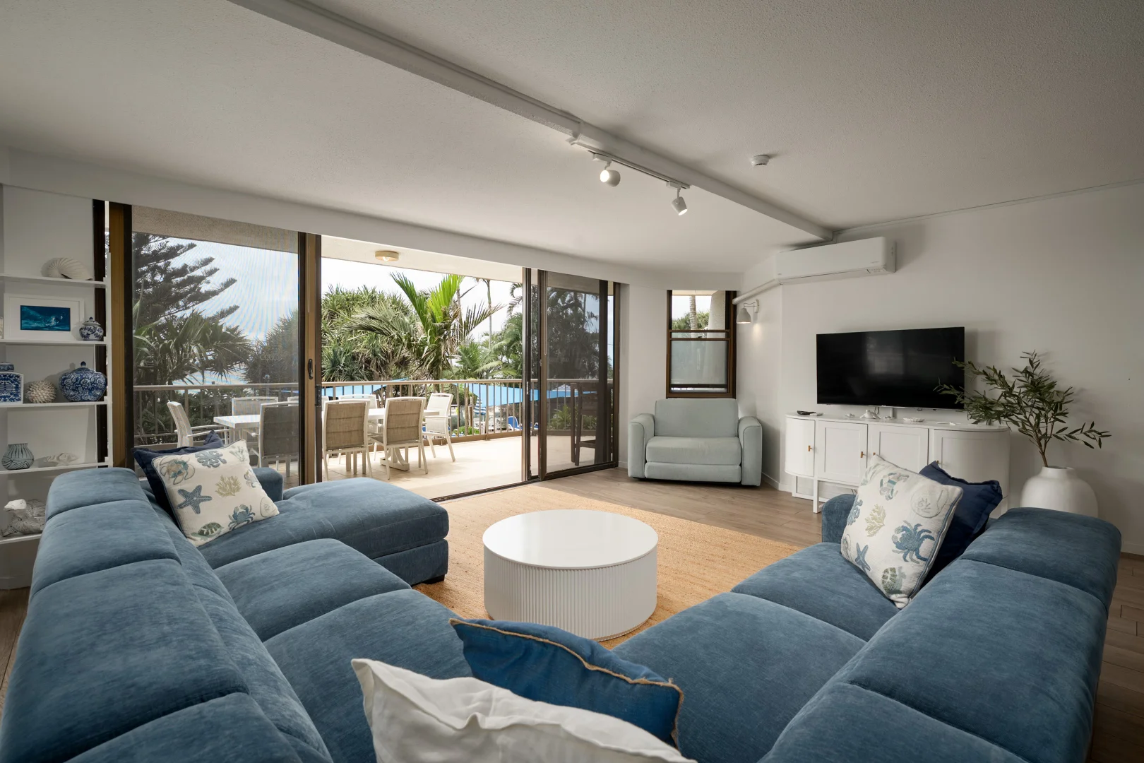 Additional image 8 of 1A/828 Pacific Parade, Currumbin QLD 4223