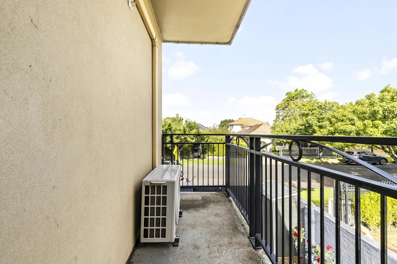 Additional image 8 of 9/2 St Kinnord Street, Aberfeldie VIC 3040