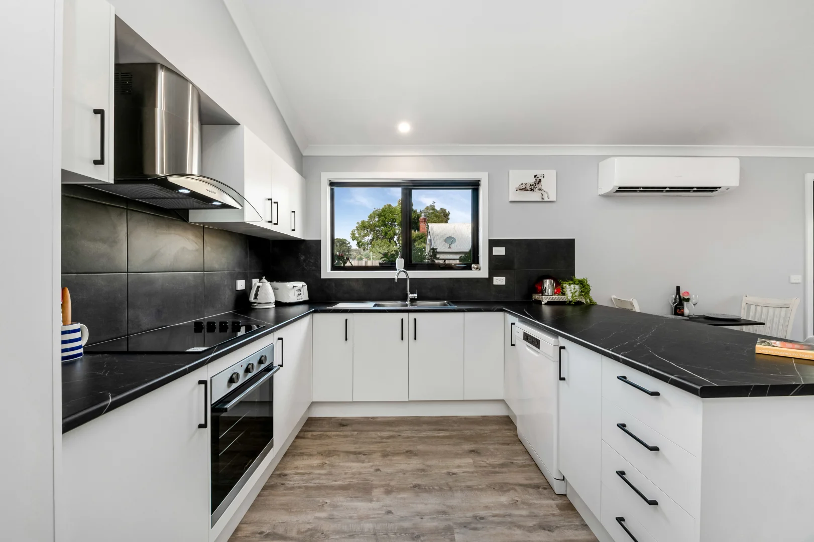 Additional image 4 of 2/228 High Street, Heathcote VIC 3523