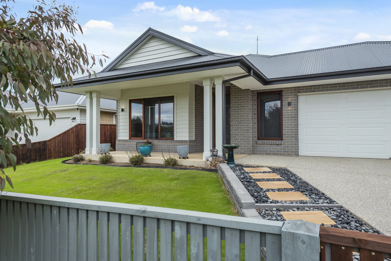 Additional image 2 of 22 Collins Parade, Kyneton VIC 3444