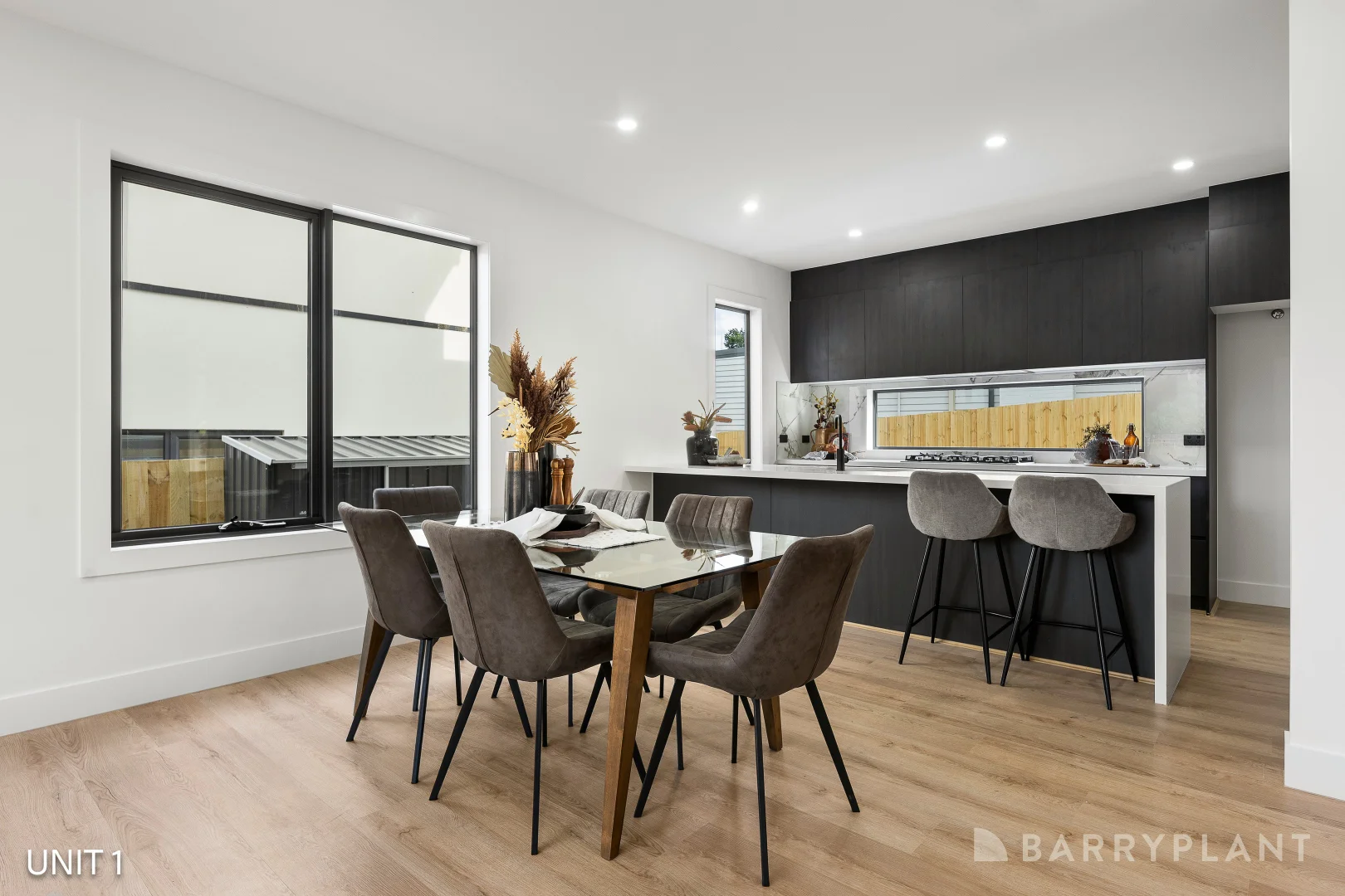 Additional image 3 of 1,2&3/16 Hansen Road, Kilsyth VIC 3137