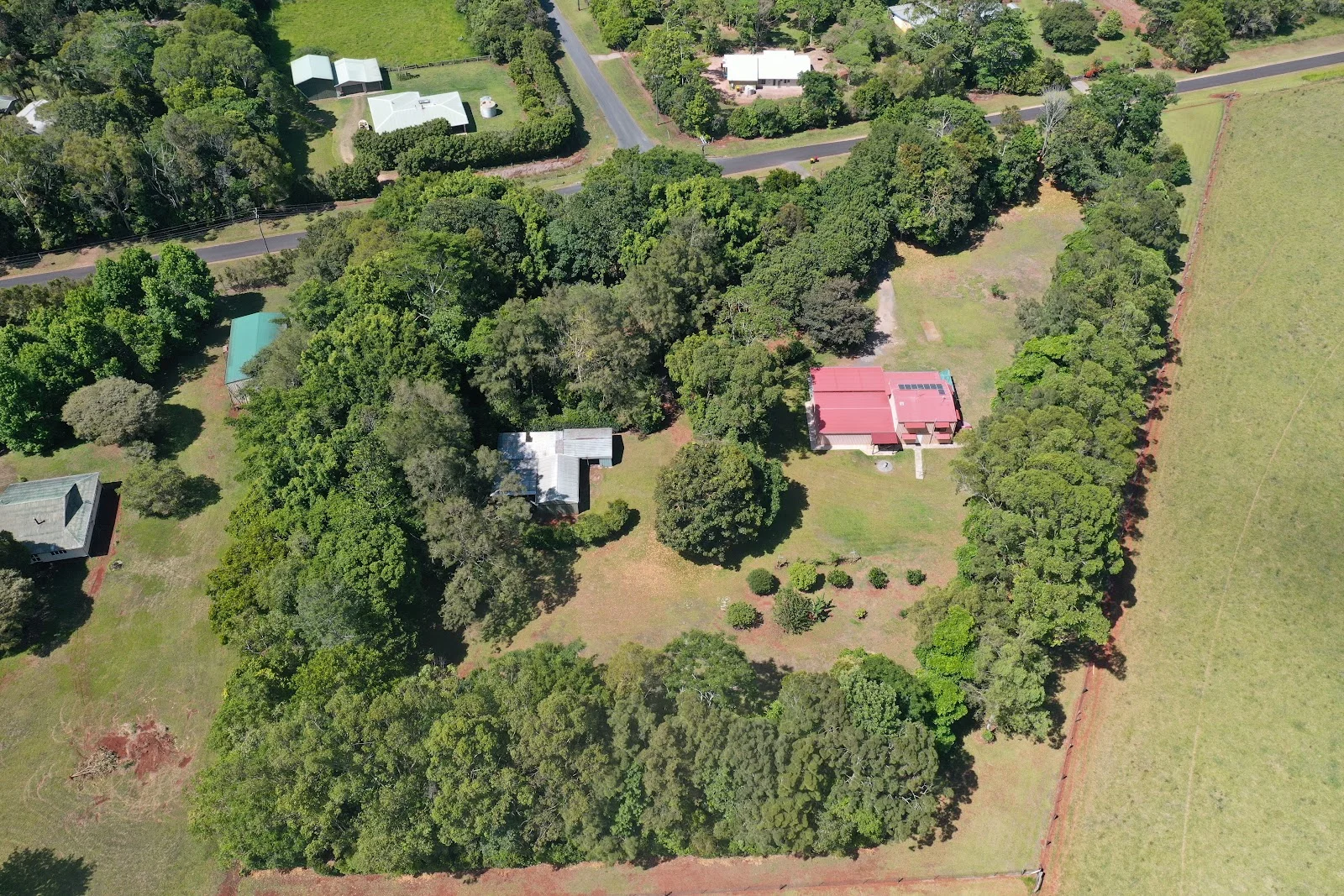 Additional image 61 of 20 Russell Road, Lake Eacham QLD 4884